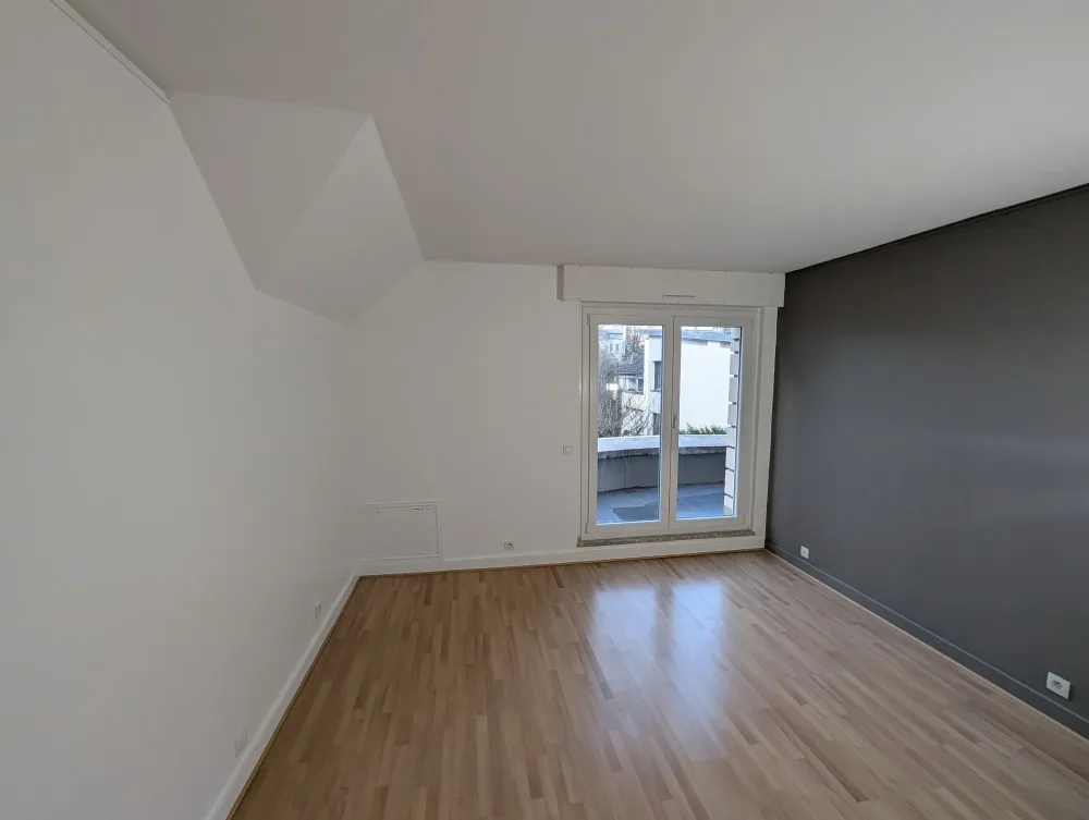 PXL_20251209_085949459